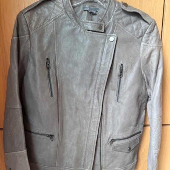 NWOT Vince Grey Leather Moto Jacket with Quilted Details - Size M - Picture 2 of 8
